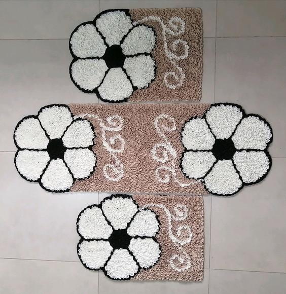 Tapetes Frufru Flor Creme Antiderrapante
