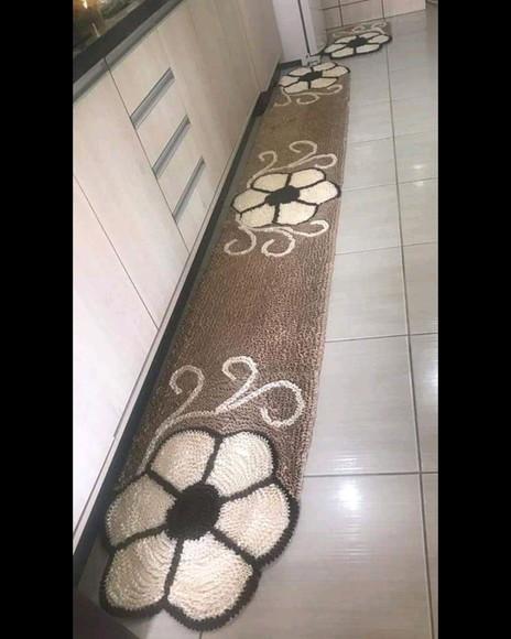 Tapetes Frufru Flor Creme Passadeira 3m Antiderrapante