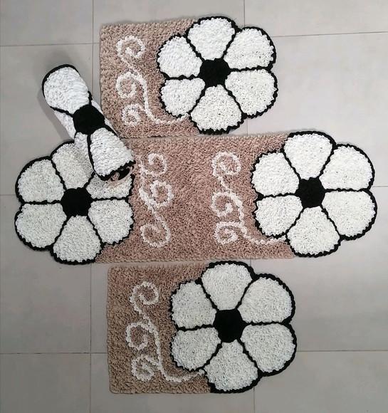 Tapetes Frufru Flor Creme Antiderrapante