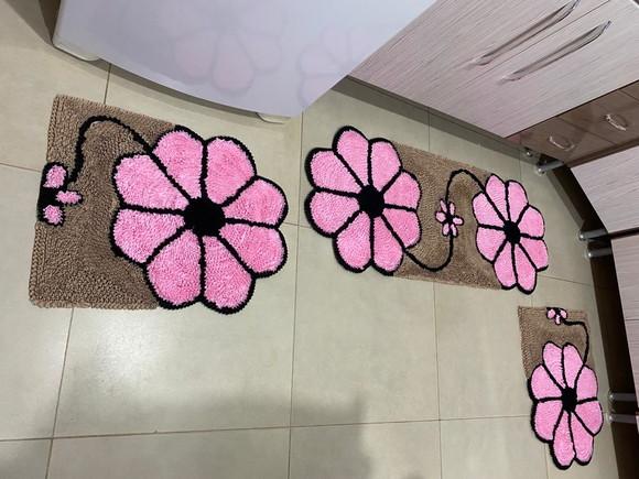 Tapetes Frufru Flor Rosa 1m20cm x 50cm Antiderrapante