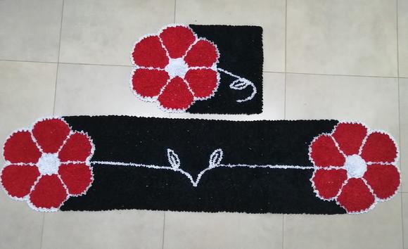 Tapetes Frufru Flor Vermelha 1m70cm x 40cm Antiderrapante