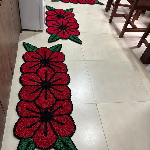 Tapetes Frufru Flor Vermelha Antiderrapante