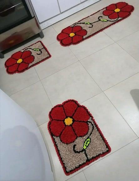 Tapetes Frufru Flor Vermelha Antiderrapante