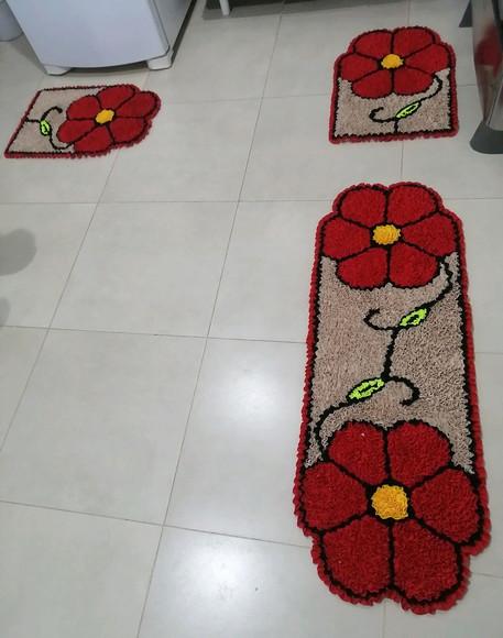 Tapetes Frufru Flor Vermelha Antiderrapante