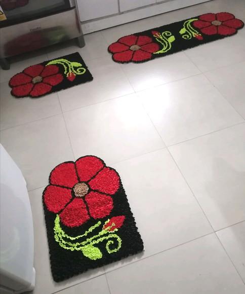 Tapetes Frufru Flor Vermelha Antiderrapante