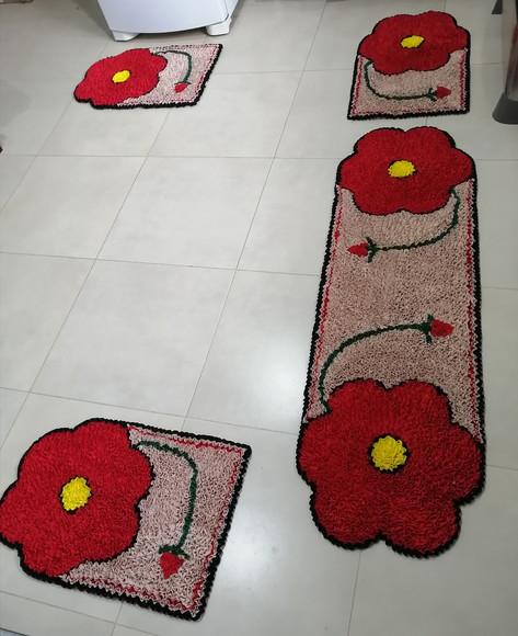 Tapetes Frufru Flor Vermelha Antiderrapante