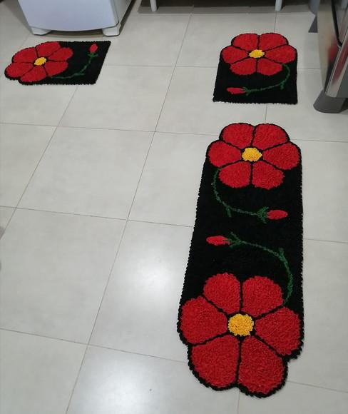 Tapetes Frufru Flor Vermelha Antiderrapante