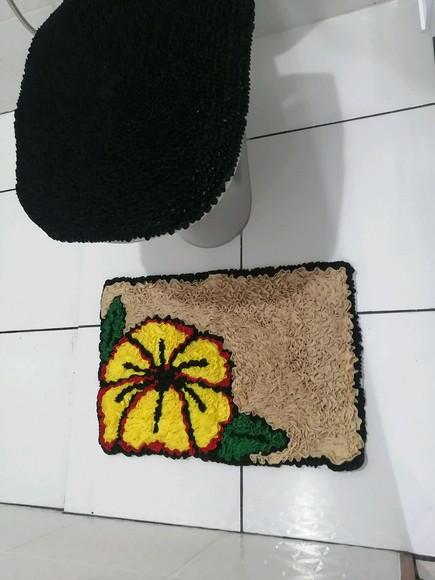Tapetes Frufru Lavabo Flor Amarela Antiderrapante