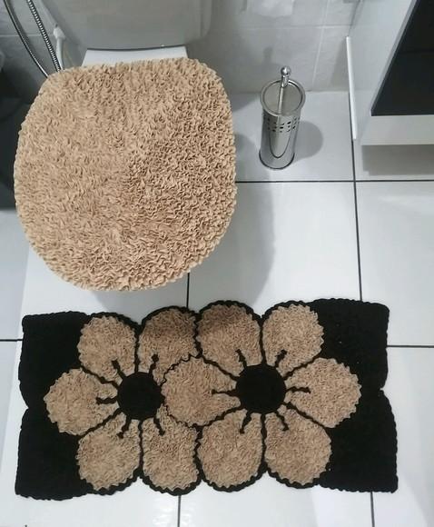 Tapetes Frufru Lavabo Flor Bege Antiderrapante