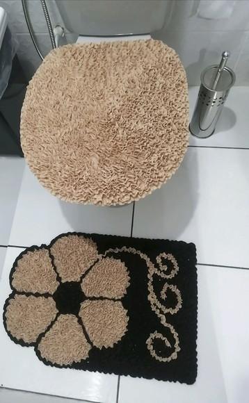 Tapetes Frufru Lavabo Flor Bege Antiderrapante