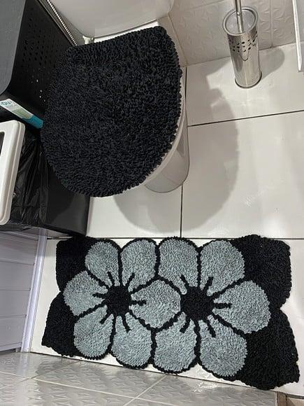 Tapetes Frufru Lavabo Flor Cinza Antiderrapante