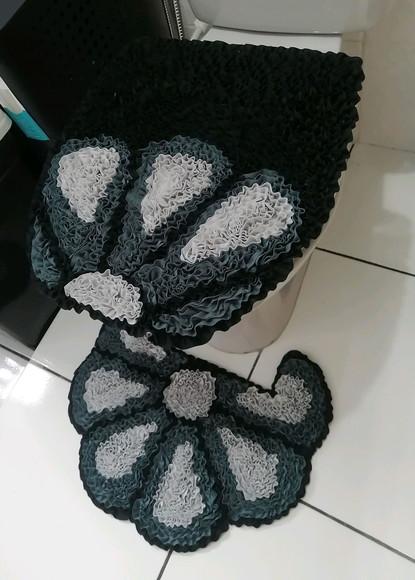 Tapetes Frufru Lavabo Flor Grafite e Cinza Antiderrapante