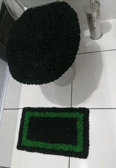 Tapetes Frufru Lavabo Preto e Verde Antiderrapante