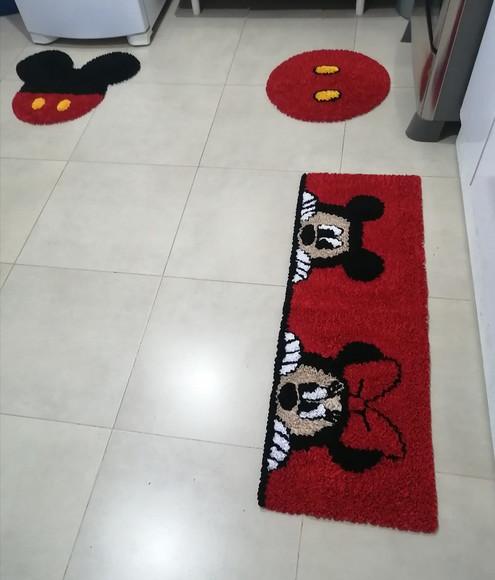 Tapetes Frufru Minnie e Mickey Antiderrapante