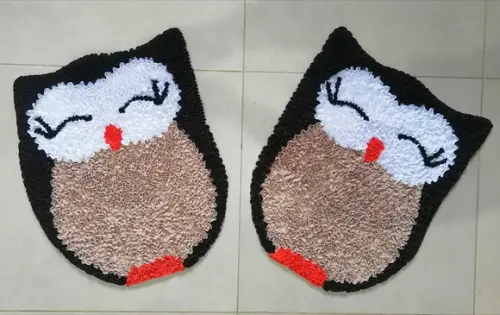 2 Corujas em Frufru Antiderrapante