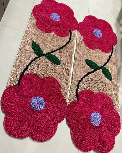 2 Passadeiras de Quarto Flor em Frufru 1m20cm Antiderrapante