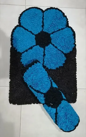 2 Tapetes de Flores Azul em Frufru Antiderrapante