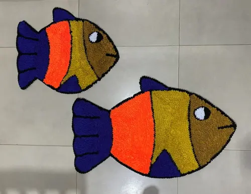 2 Tapetes De Peixe Em Frufru Antiderrapante