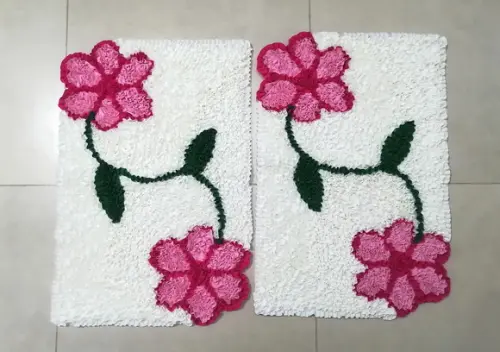 2 Tapetes Frufru Flor Rosa Claro Antiderrapante