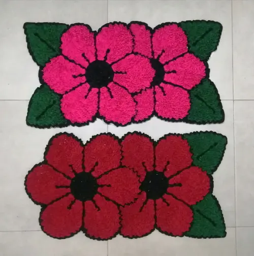 2 Tapetes Frufru Flor Rosa e Vermelha Antiderrapante