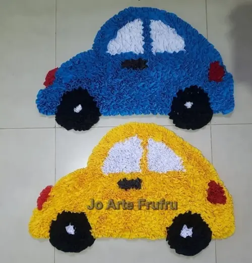 jogo de Carrinhos em Frufru com Antiderrapante