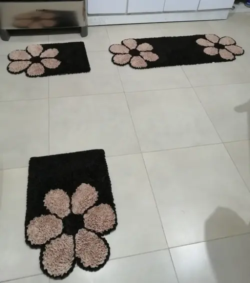 Jogo de Cozinha Flor Bege Frufru Antiderrapante