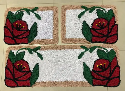 Jogo de Tapetes de Rosa em Frufru Antiderrapante