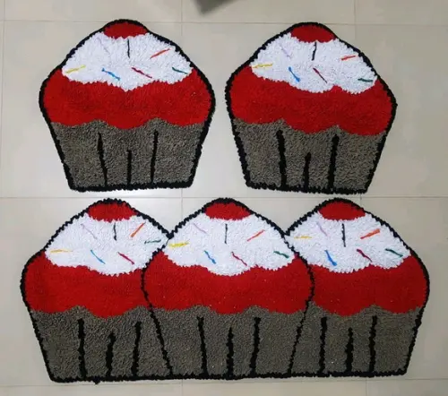 Jogo de Tapetes Frufru Cupcake Antiderrapante