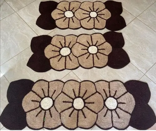 Jogo de Tapetes Frufru Flor Bege Antiderrapante