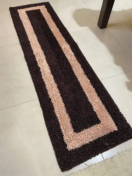 Passadeira Frufru Bege e Marrom 1m50cm x 40cm Antiderrapante