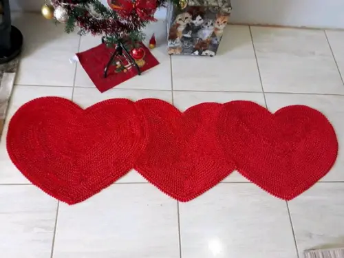 Passadeira Frufru Corações 1m30cm Antiderrapante