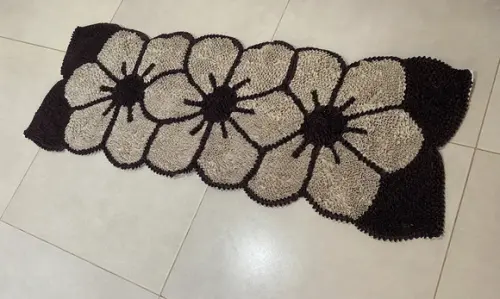 Passadeira Frufru Flor Bege 1m20cm Antiderrapante