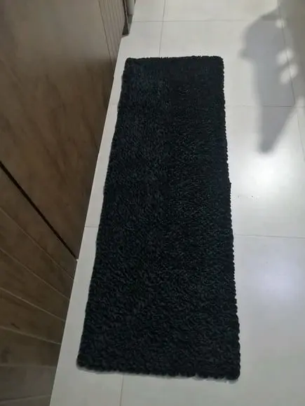 Passadeira Frufru Preta 1m40cm Antiderrapante