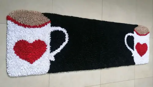 Passadeira Frufru Xícara Branca 1m70cm x 40cm Antiderrapante