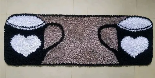 Passadeira Xícara 2m em Frufru Antiderrapante