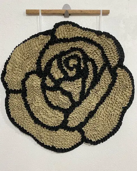 Tapeçaria de Parede Frufru Rosa Bege