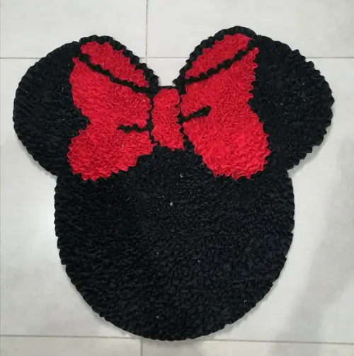 Tapete da Minnie em Frufru Antiderrapante