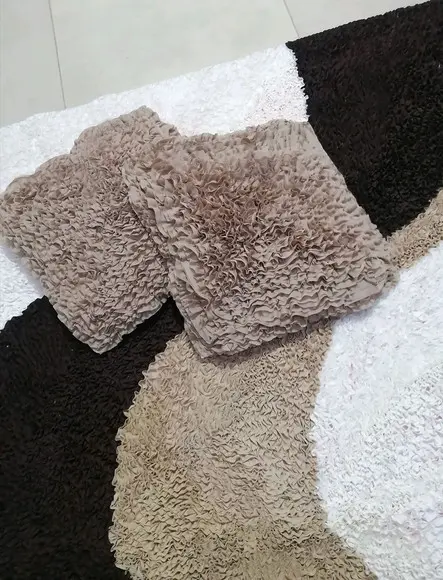Tapete Frufru 1m80cm x 1m20cm / 2 Capas Almofada Antider.