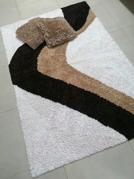 Tapete Frufru 1m80cm x 1m20cm / 2 Capas Almofada Antider.