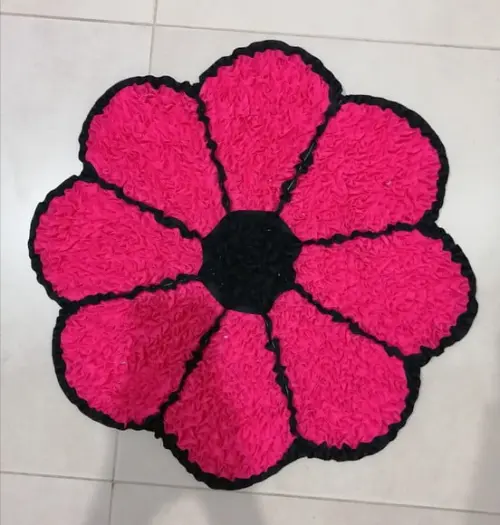 Tapete Frufru de Flor Rosa Antiderrapante