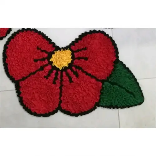 Tapete Frufru Flor Vermelha Antiderrapante