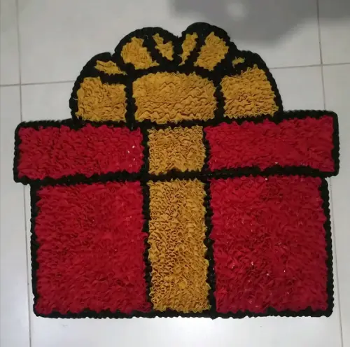Tapete Frufru Presente de Natal Antiderrapante