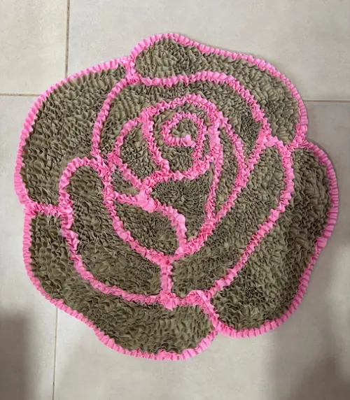 Tapete Frufru Rosa Bege e Rosa Claro Antiderrapante