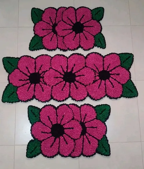 Tapetes de Flores Rosas em Frufru Antiderrapante