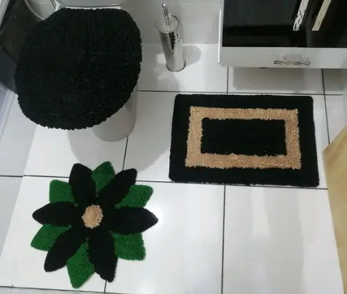 Tapetes Frufru Banheiro Bege/Verde/Preto Antiderrapante