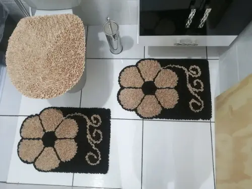 Tapetes Frufru Banheiro Flor Bege Antiderrapante