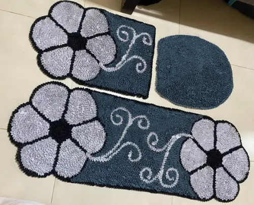 Tapetes Frufru Banheiro Flor Cinza e Grafite Antiderrapante
