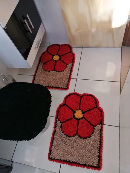 Tapetes Frufru Banheiro Flor Vermelha Antiderrapante