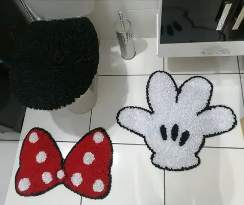 Tapetes Frufru Banheiro Mickey e Minnie Antiderrapante