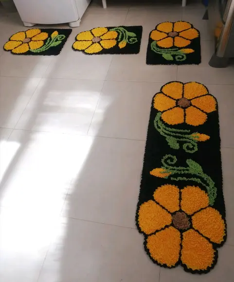 Tapetes Frufru Flor Amarela Antiderrapante